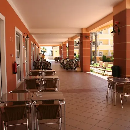 Vitor s Plaza Mariosilvat Apartamento