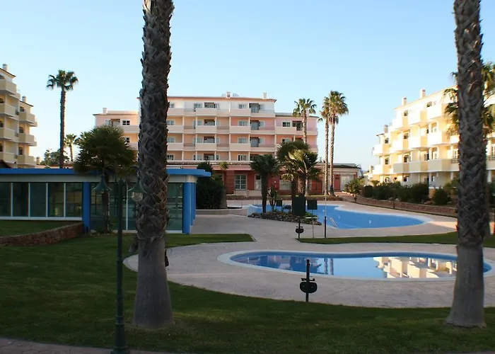 Vitor S Plaza Mariosilvat Portimão